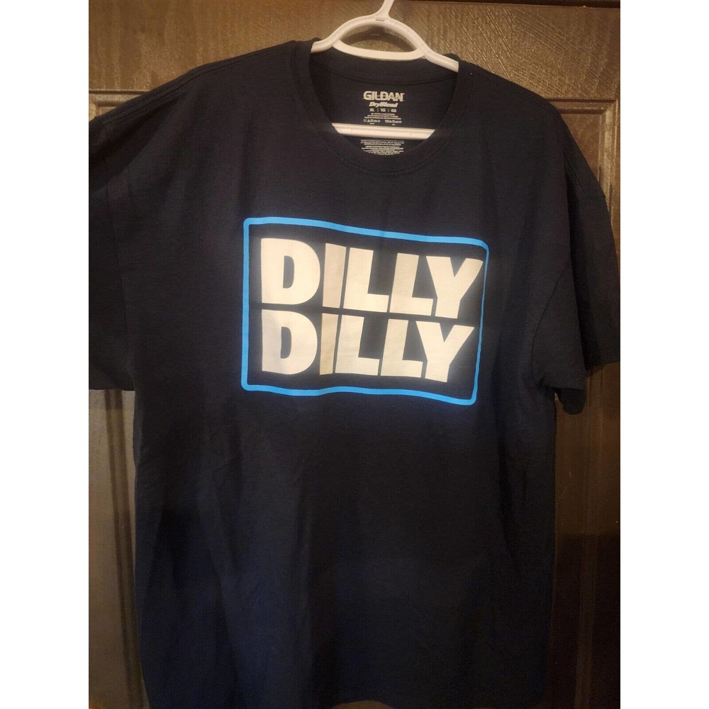 Bud Light Dilly Dilly Men's dark Blue T-Shirt Size XL dry blend